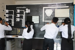 Computer-students_Computer-room_Don-Bosco-Poipet_April-2024-4-min